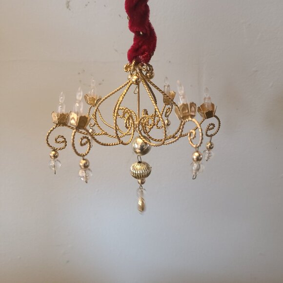 VTG Beaded Chandelier Ornament Gold W/ Red Velvet Top Candle Shaped 7" - Picture 5 of 5